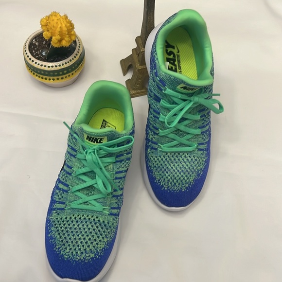 Nike LunarEpic Low FlyKnit 2 Running Shoes Size 8.5 - Picture 3 of 13